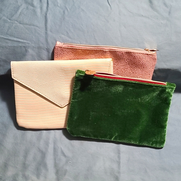 4- New Ipsy Bags, Clutch, Purse, Wallet Christmas Colors, Christmas Gifts. - Picture 7 of 11